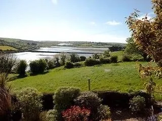 Bridgeview Nocleg ze śniadaniem 4*